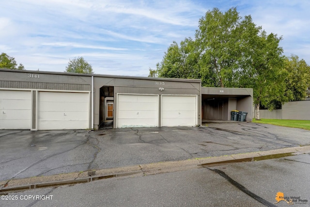 3135 Delta Dr, Anchorage, AK 99502 - view of garage