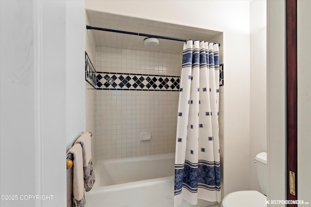 9900 Hillhaven Cir, Anchorage, AK 99507 - full bathroom featuring shower / bath combination with curtain and toilet