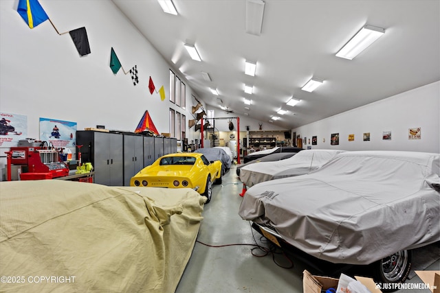 9900 Hillhaven Cir, Anchorage, AK 99507 - view of garage