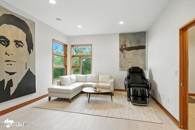 10500 Blackwolf Cir, Anchorage, AK 99507 - living room with recessed lighting and baseboards