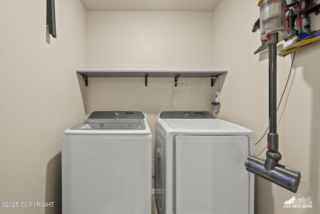 2987 Morgan Loop, Anchorage, AK 99516 - laundry room with washing machine and clothes dryer