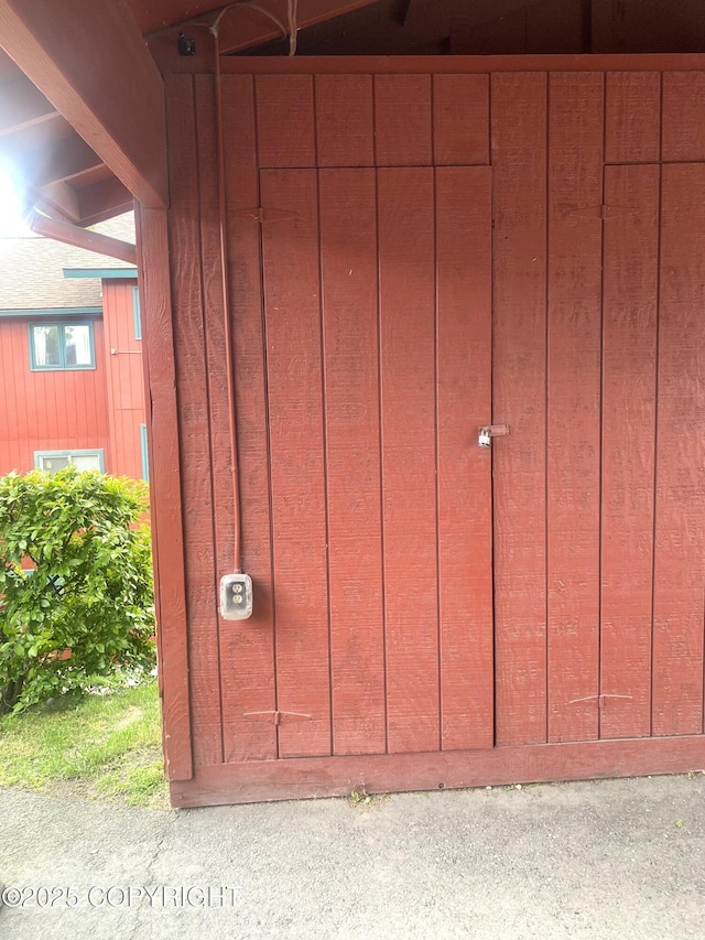 7766 Boundary Ave # G3, Anchorage, AK 99504 - exterior view of board and batten siding