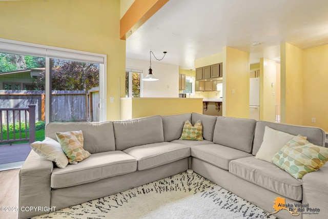 2003 Jamestown Cir, Anchorage, AK 99507 - view of living room
