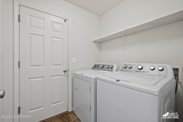 7595 E Breckenridge Dr, Wasilla, AK 99654 - laundry area with washing machine and dryer