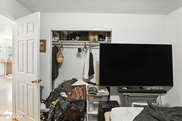 701 N Luke St, Wasilla, AK 99654 - view of bedroom
