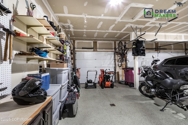 11240 E Equestrian St, Palmer, AK 99645 - view of garage