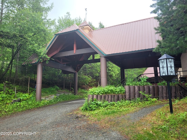 9921 Nearpoint Dr, Anchorage, AK 99507 - surrounding community featuring driveway