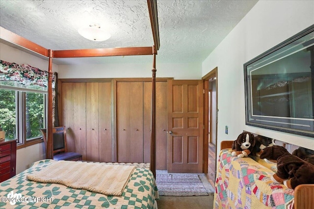19360 Chugach Park Dr, Chugiak, AK 99567 - carpeted bedroom with a textured ceiling