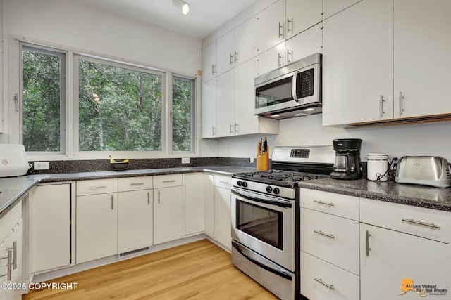 2201 Otter St, Anchorage, AK 99504 - photo 10