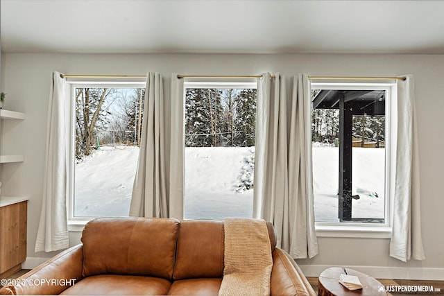9203 Strutz Ave, Anchorage, AK 99507 - living area with baseboards