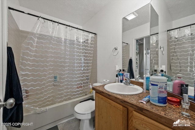 5320 Larkspur St, Anchorage, AK 99507 - full bath with vanity, shower / tub combo, and a textured ceiling