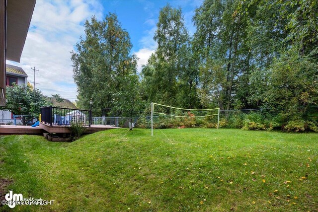 6340 Habicht Ct, Anchorage, AK 99504 - view of yard with a deck