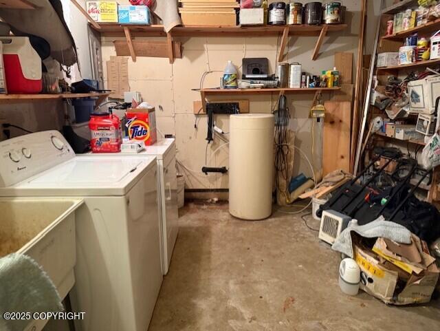 21033 Sterling Hwy, Ninilchik, AK 99639 - laundry room with independent washer and dryer and a workshop area