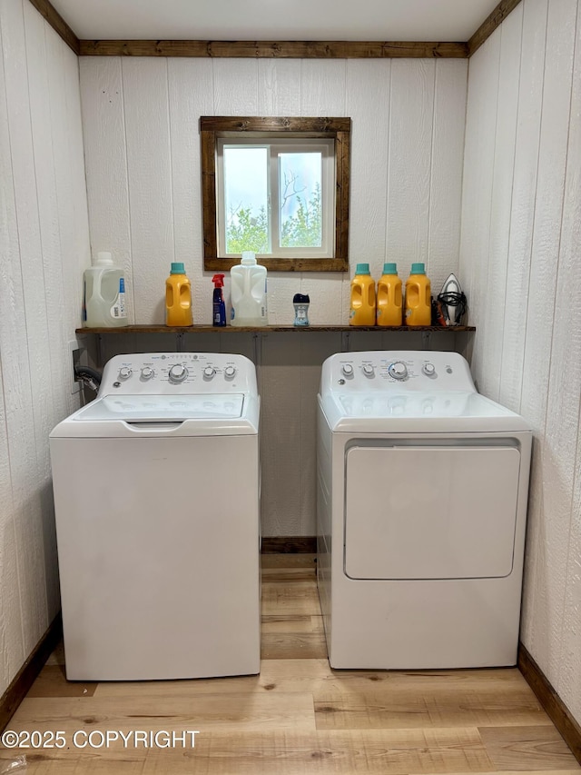 11157 S Berut Rd, Palmer, AK 99645 - laundry area featuring separate washer and dryer and light wood-style flooring