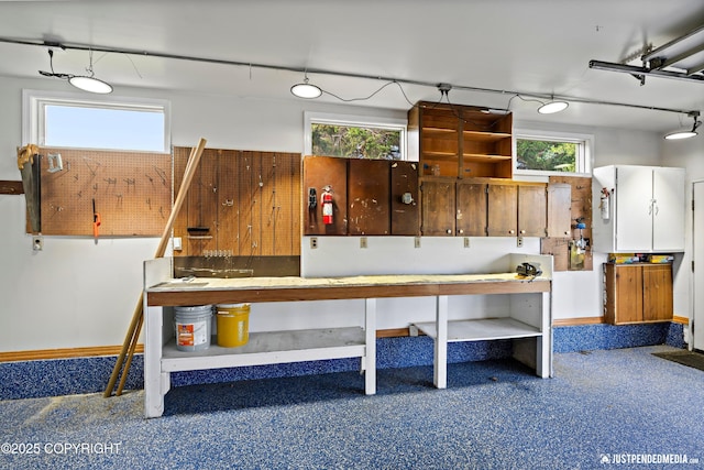 3031 Bennett Ave, Anchorage, AK 99517 - misc room featuring a workshop area