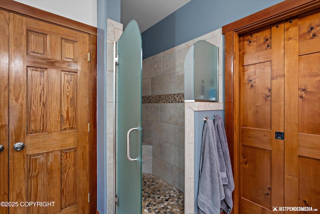 4051 Twilight Ln, Anchorage, AK 99516 - full bathroom featuring a stall shower