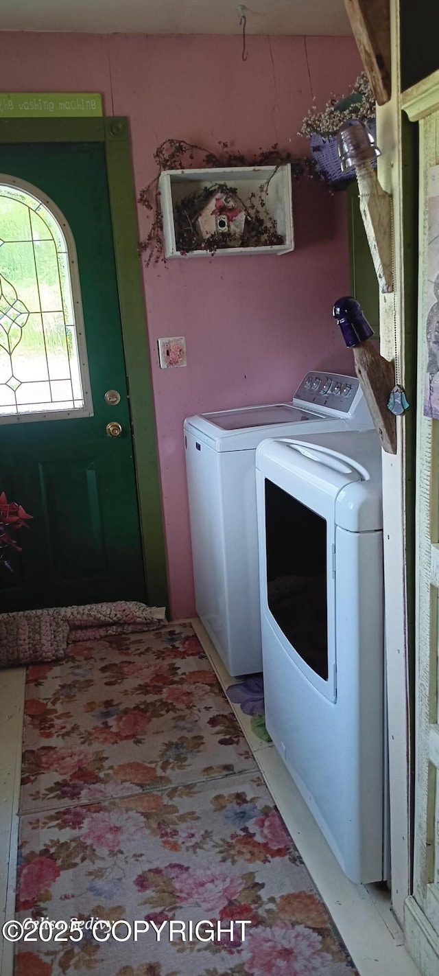 48105 Halverson Ave, Soldotna, AK 99669 - laundry area with independent washer and dryer