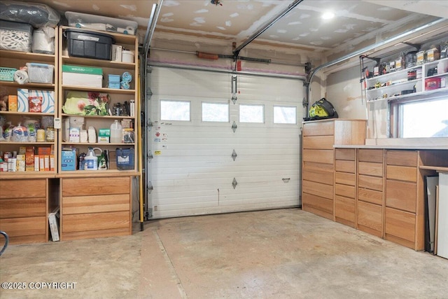 1685 Taroka Dr, Fairbanks, AK 99709 - view of garage