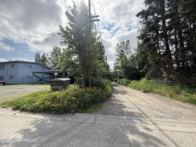 3910 Lynn Dr, Anchorage, AK 99508