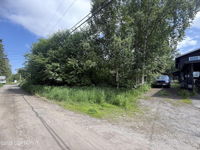 3910 Lynn Dr, Anchorage, AK 99508