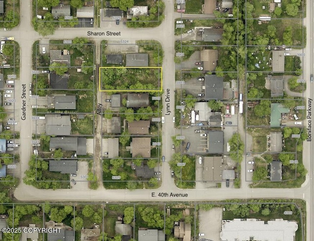 3910 Lynn Dr, Anchorage, AK 99508