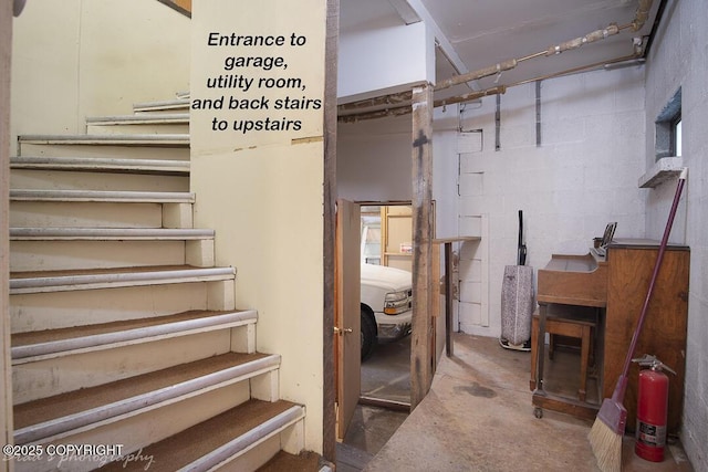 15021 Old Seward Hwy, Anchorage, AK 99516 - stairway featuring concrete flooring
