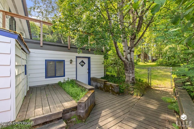 13440 Diggins Dr, Anchorage, AK 99515 - deck featuring a gate
