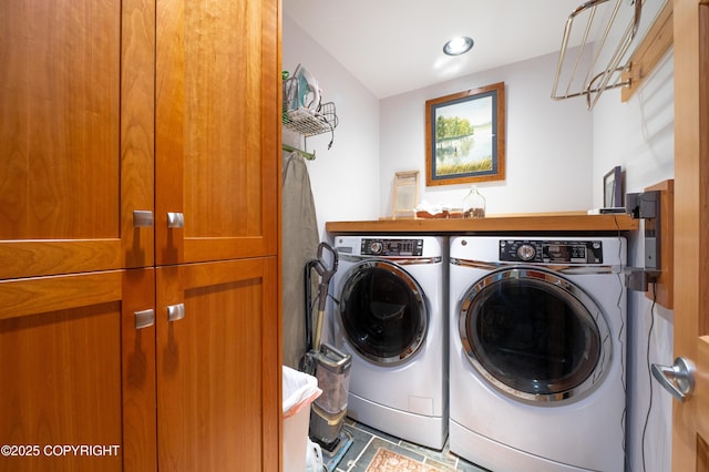 2500 W Highland Dr, Homer, AK 99603 - laundry area featuring separate washer and dryer and recessed lighting