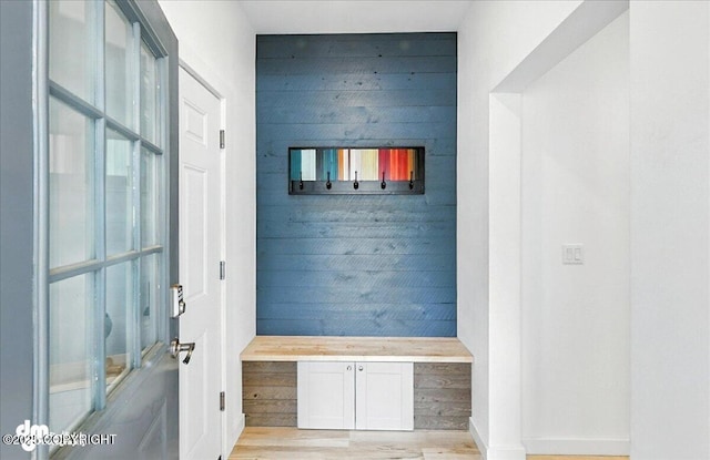220 Susieana Ln, Kenai, AK 99611 - mudroom featuring light wood finished floors and baseboards