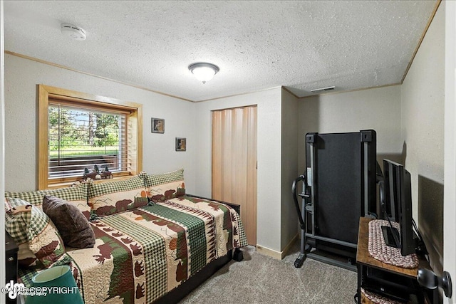 48416 Bernice Lake Rd, Nikiski/North Kenai, AK 99611 - bedroom featuring carpet and a textured ceiling