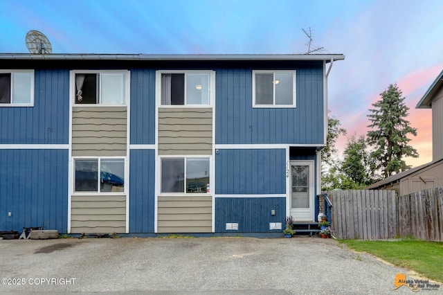 1124 Fred Cir, Anchorage, AK 99515 - view of front of home
