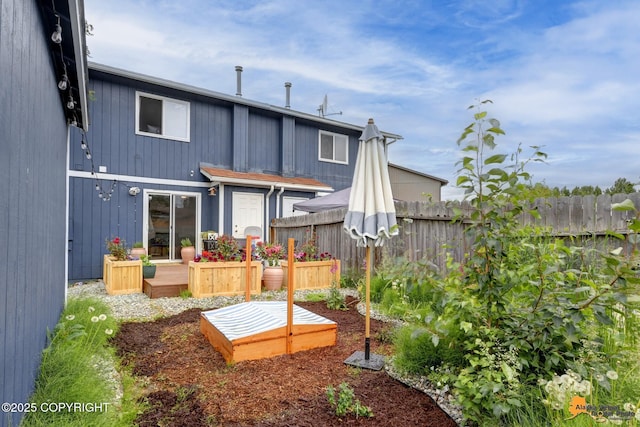 1124 Fred Cir, Anchorage, AK 99515 - back of property