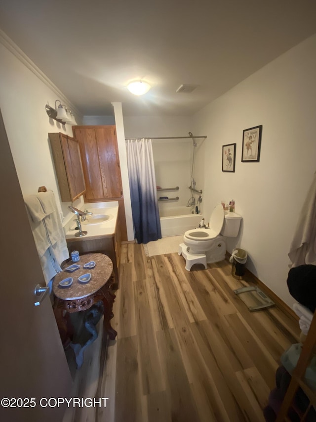 3411 Eagle Ave, Valdez, AK 99686 - bathroom with shower / tub combo with curtain, wood finished floors, and vanity