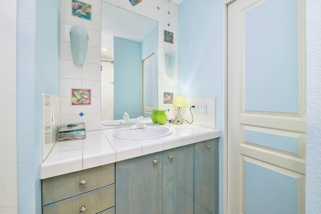 1240 Chinook Dr, Kenai, AK 99611 - bathroom featuring vanity