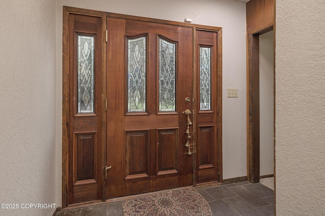11851 Nebesna Dr, Anchorage, AK 99507 - foyer entrance featuring a textured wall