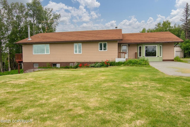 40800 Lopez Ave, Soldotna, AK 99669 - ranch-style home with a front lawn