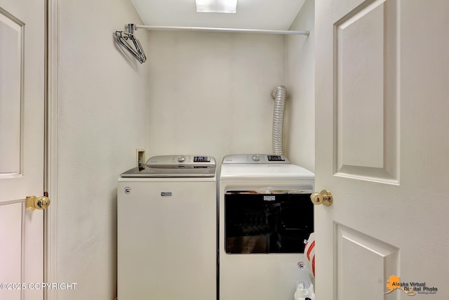 11929 W Wasey Cir, Houston, AK 99623 - washroom with separate washer and dryer