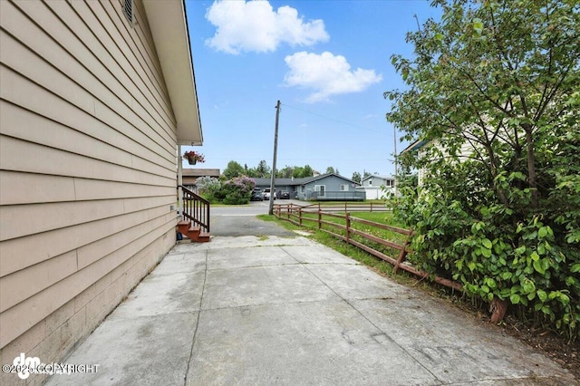 4335 E 6th Ave, Anchorage, AK 99508 - view of patio