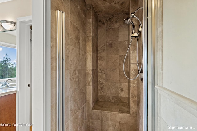 15250 Evergreen Ridge St, Anchorage, AK 99516 - full bathroom featuring a tile shower and vanity