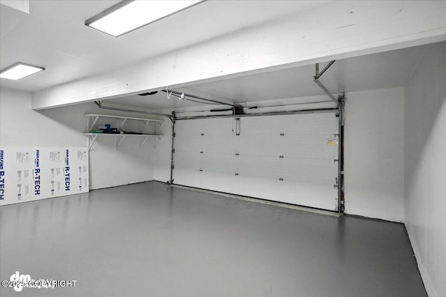 1928 Commodore Dr, Anchorage, AK 99507 - view of garage