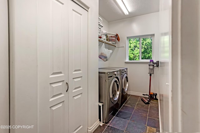 9700 E Strand Dr, Palmer, AK 99645 - laundry area with separate washer and dryer and a textured ceiling