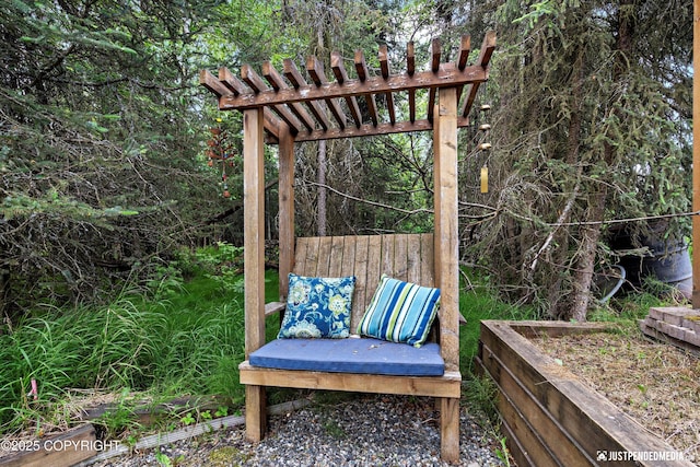 5170 Merle Cir, Anchorage, AK 99507 - view of deck