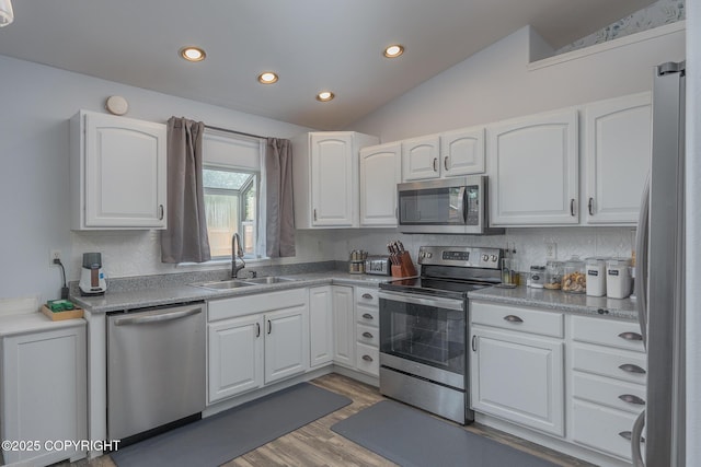 940 Shellinger St, North Pole, AK 99705
