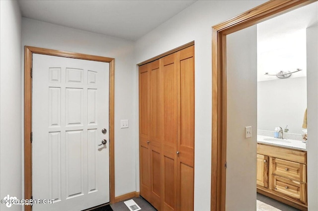 6712 Lunar Dr # K2, Anchorage, AK 99504 - view of foyer
