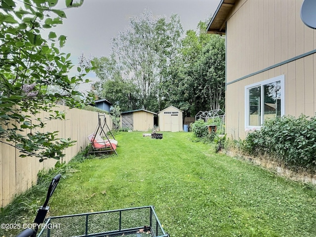 8010 Evans Cir, Anchorage, AK 99507 - photo 21