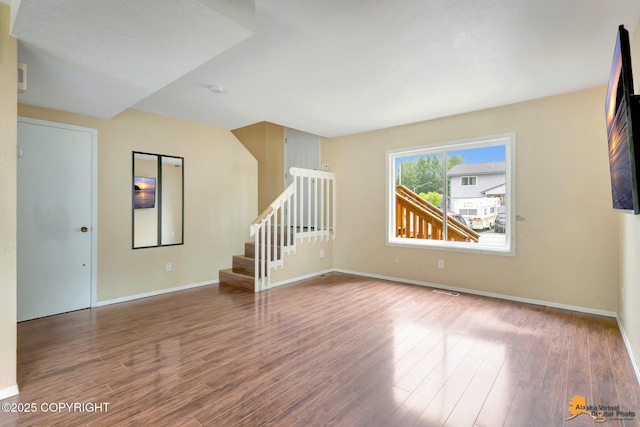 8010 Evans Cir, Anchorage, AK 99507 - photo 5