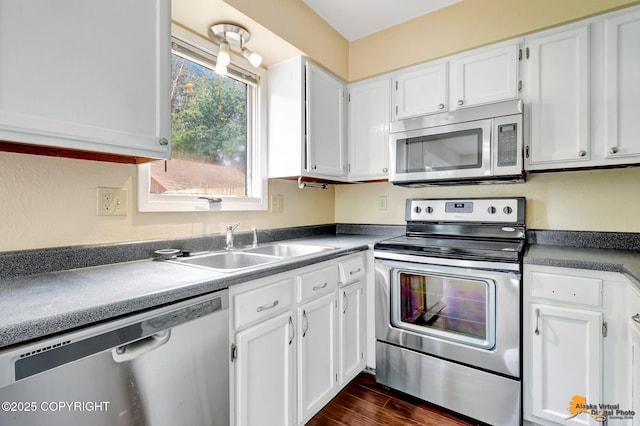 8010 Evans Cir, Anchorage, AK 99507 - photo 12