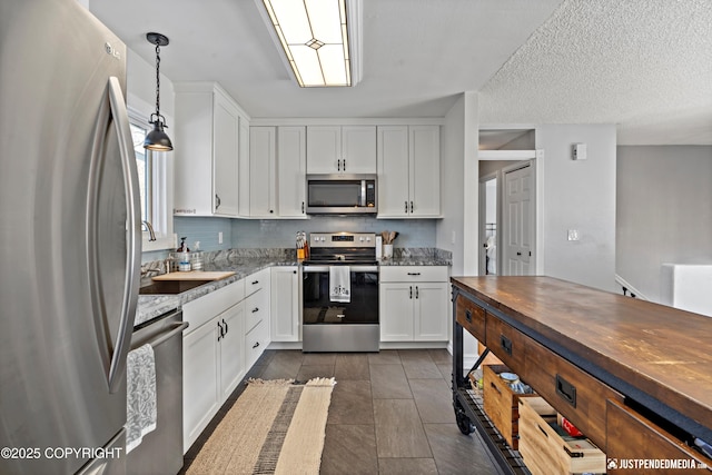17969 Meadow Creek Dr, Eagle River, AK 99577 - photo 17