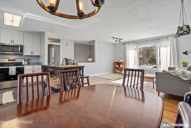17969 Meadow Creek Dr, Eagle River, AK 99577 - photo 23