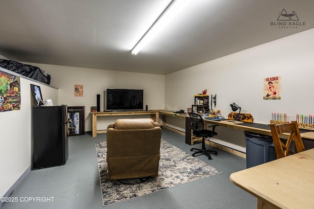 17237 E Smith Rd, Palmer, AK 99645 - office with concrete floors and baseboards